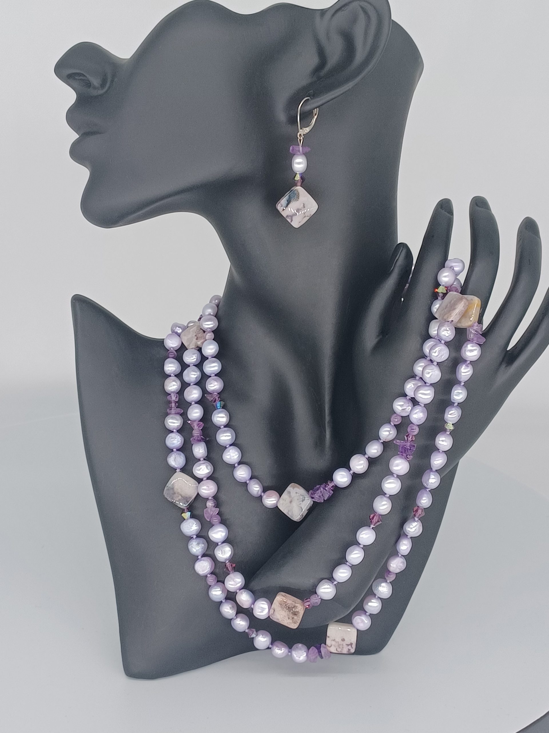 Gracie Lavendar Baroque Pearl & Bead Necklace - Image 6