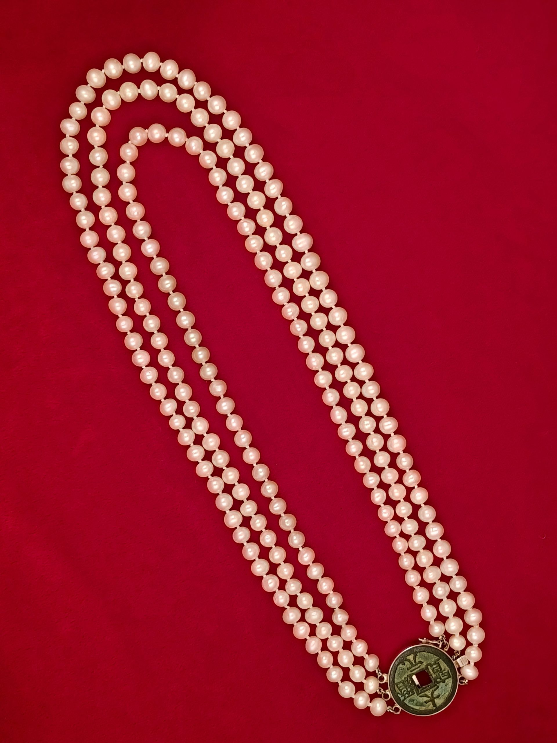 Regina Triple Strand White Pearl Necklace - Image 5