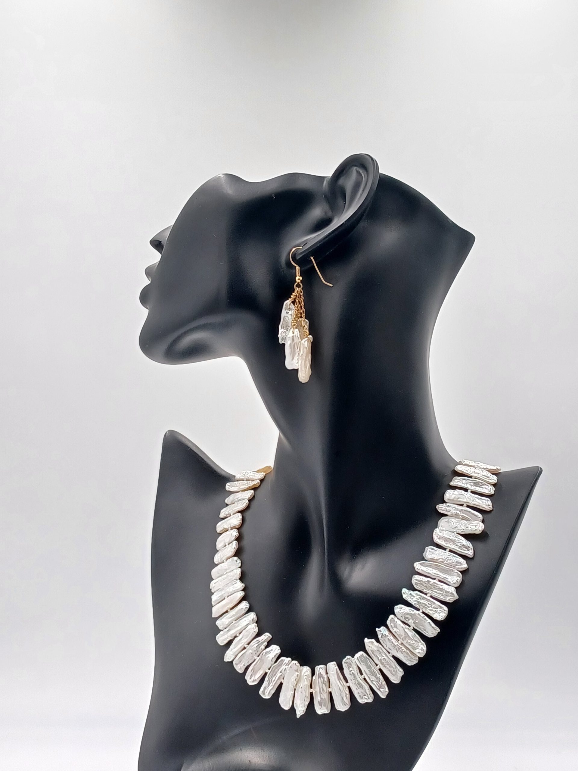 Kelsey Biwa Pearl Earrings with Chain - Image 2