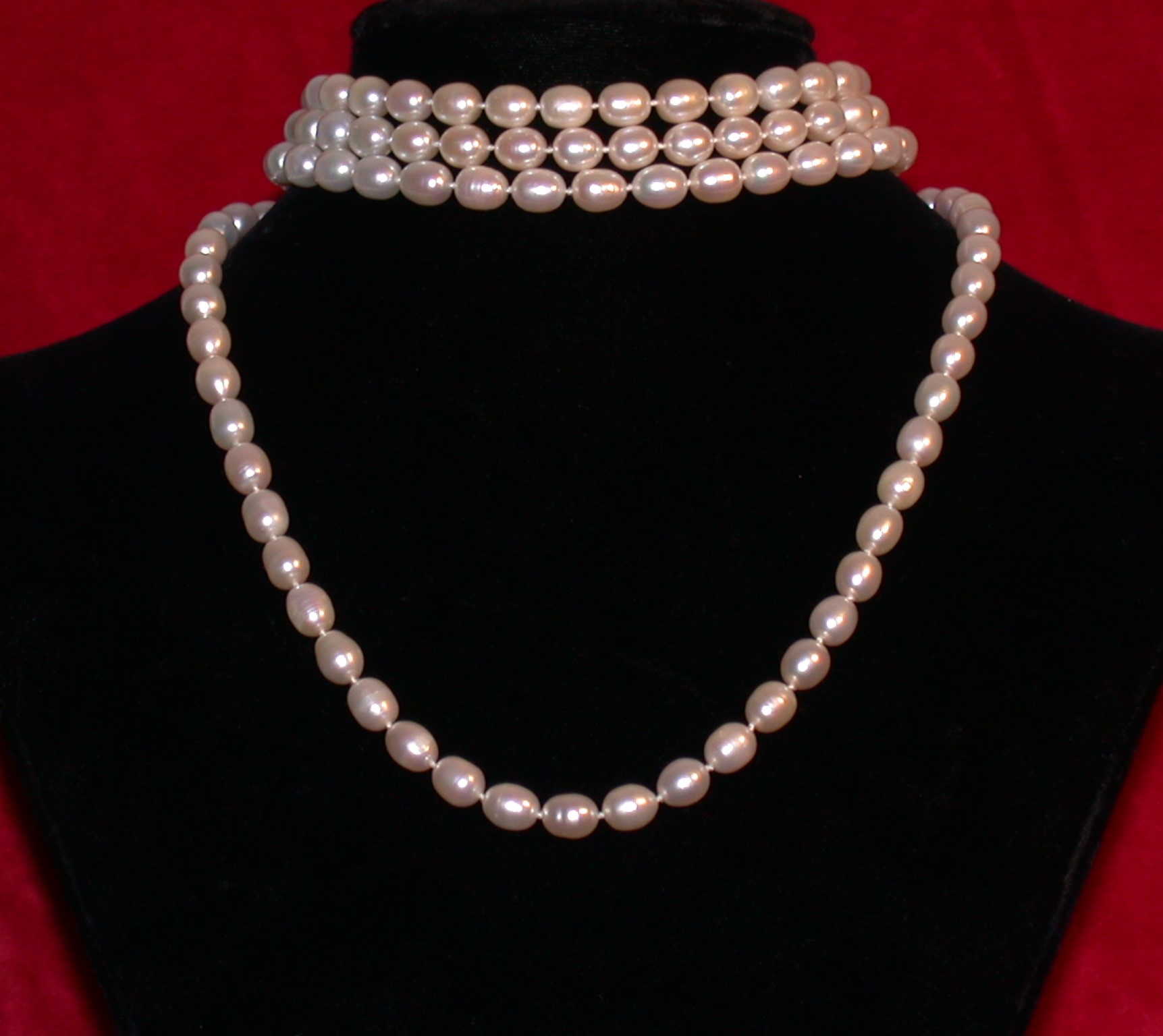 Belinda Endless Barqoue Pearl Necklace - Image 3