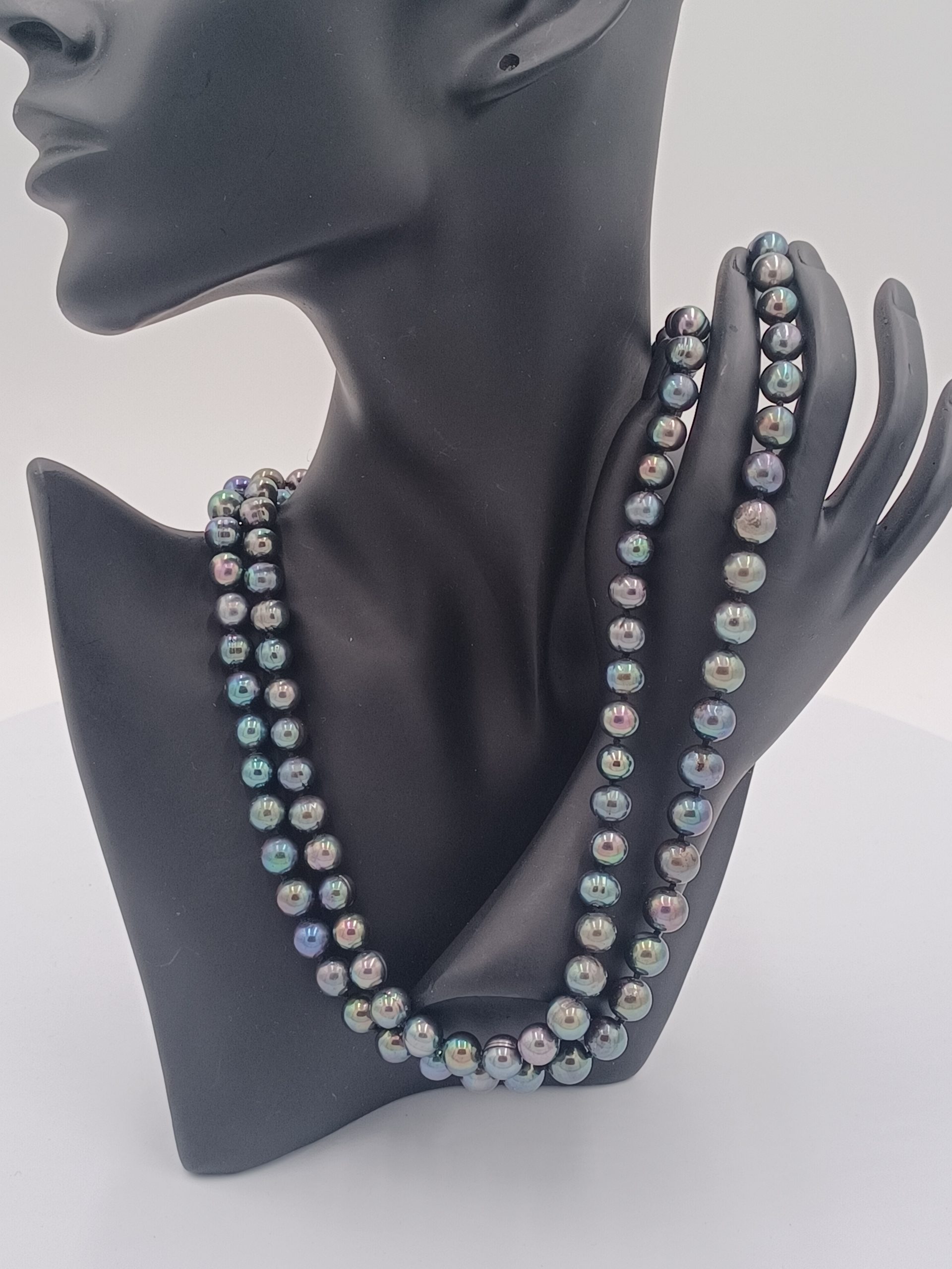 Dorothy Double Strand Blue Peacock Round Necklace - Image 2