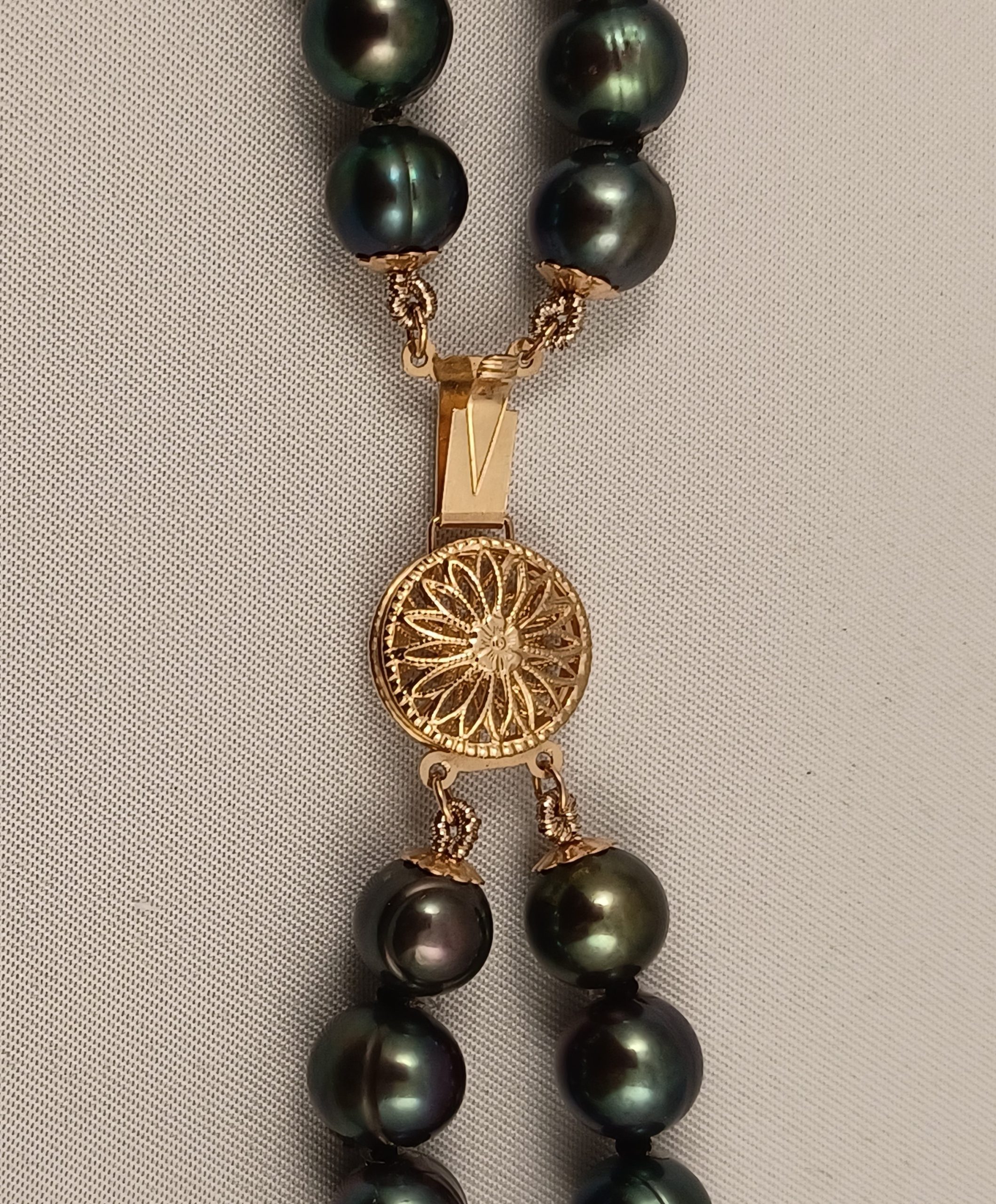 Dorothy Double Strand Blue Peacock Round Necklace - Image 6