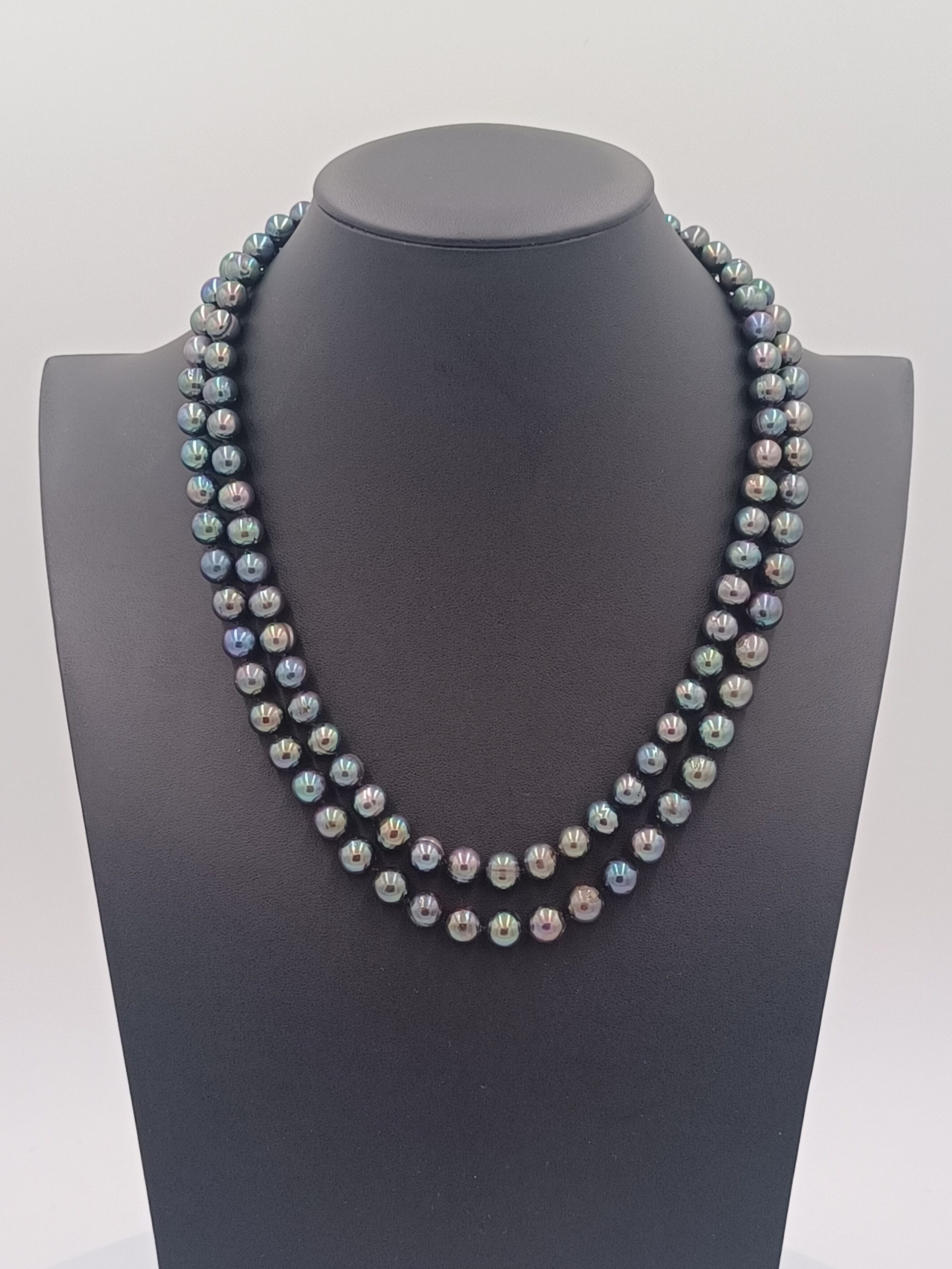 Dorothy Double Strand Blue Peacock Round Necklace - Image 4