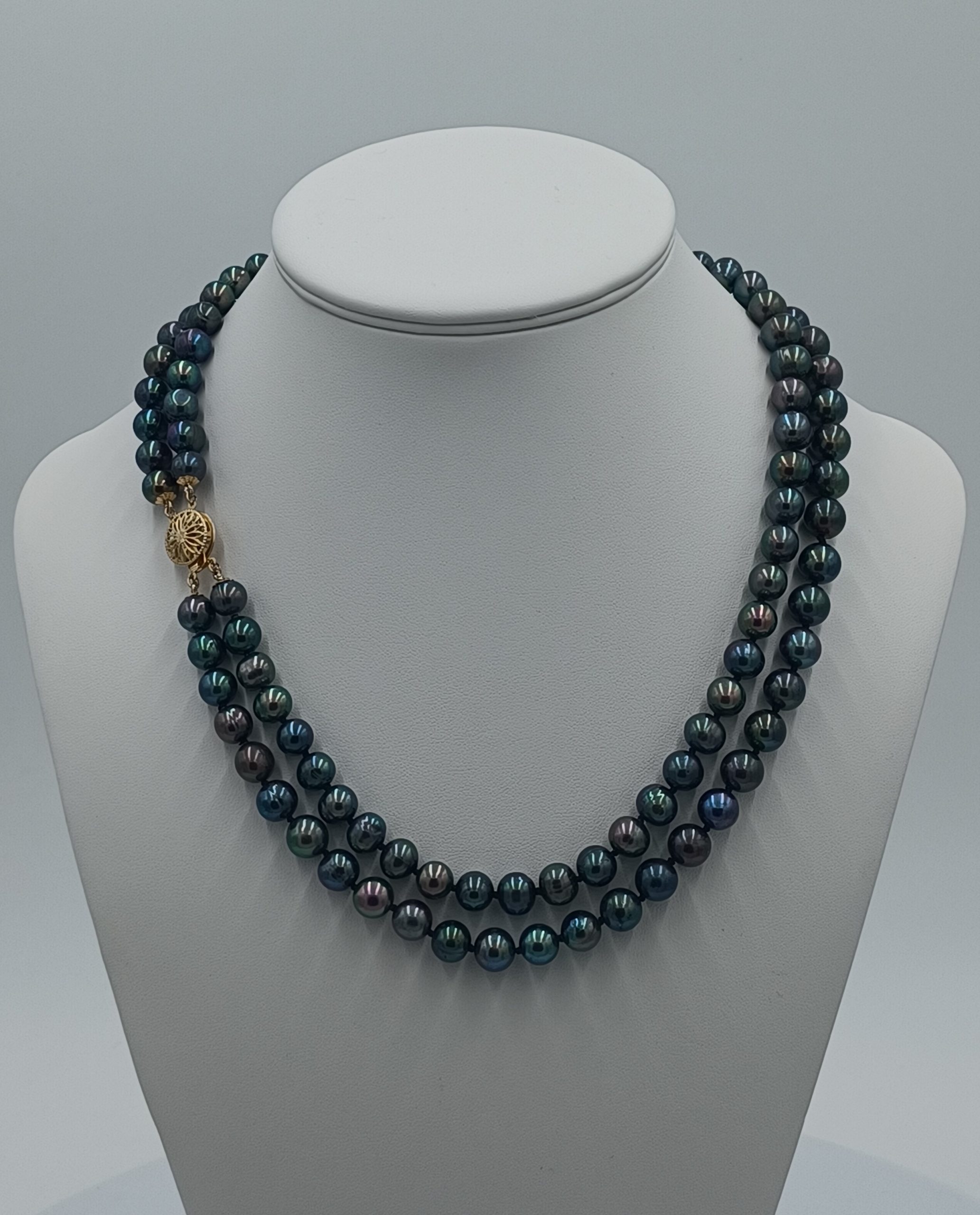 Dorothy Double Strand Blue Peacock Round Necklace - Image 3