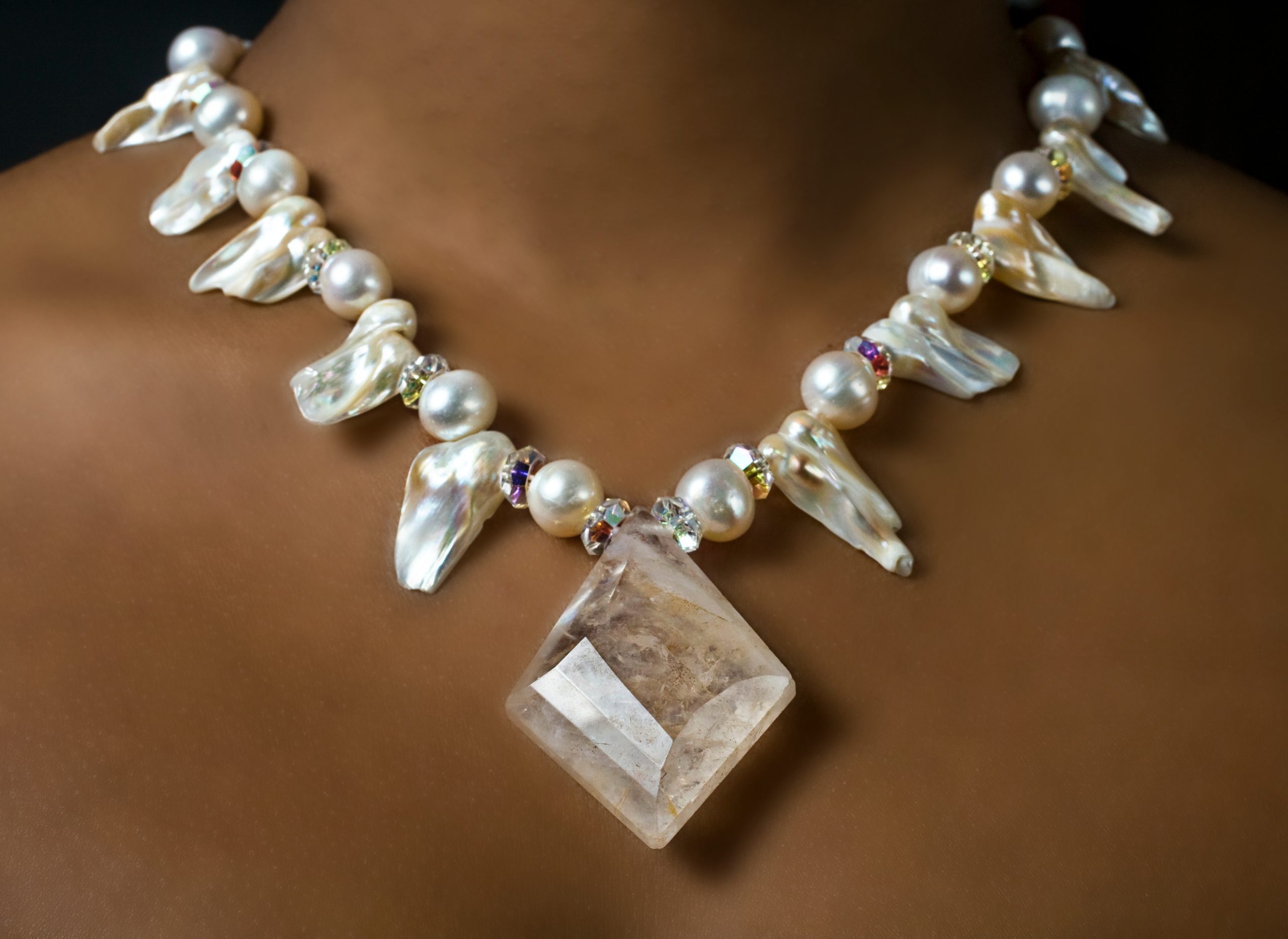 Avery White Baroque Pearl Necklace - Image 2